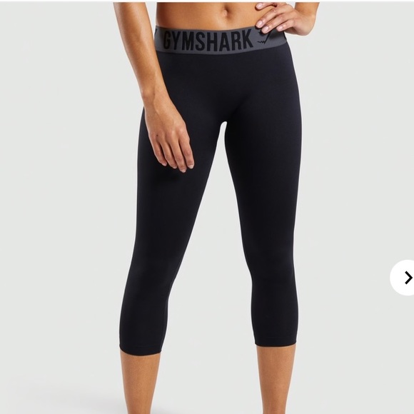 GYMSHARK | FIT CROPPED LEGGINGS - Picture 1 of 5
